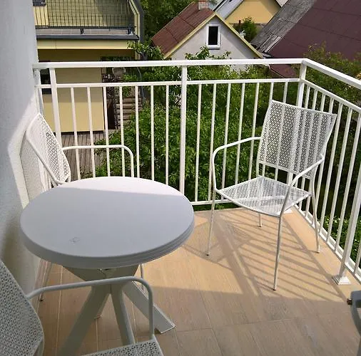 Saulute פלאנגה